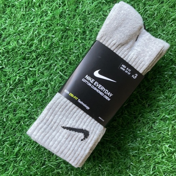 Nike Socks Everyday Cushioned Crew 3 pairs socks set NWT - Picture 12 of 16